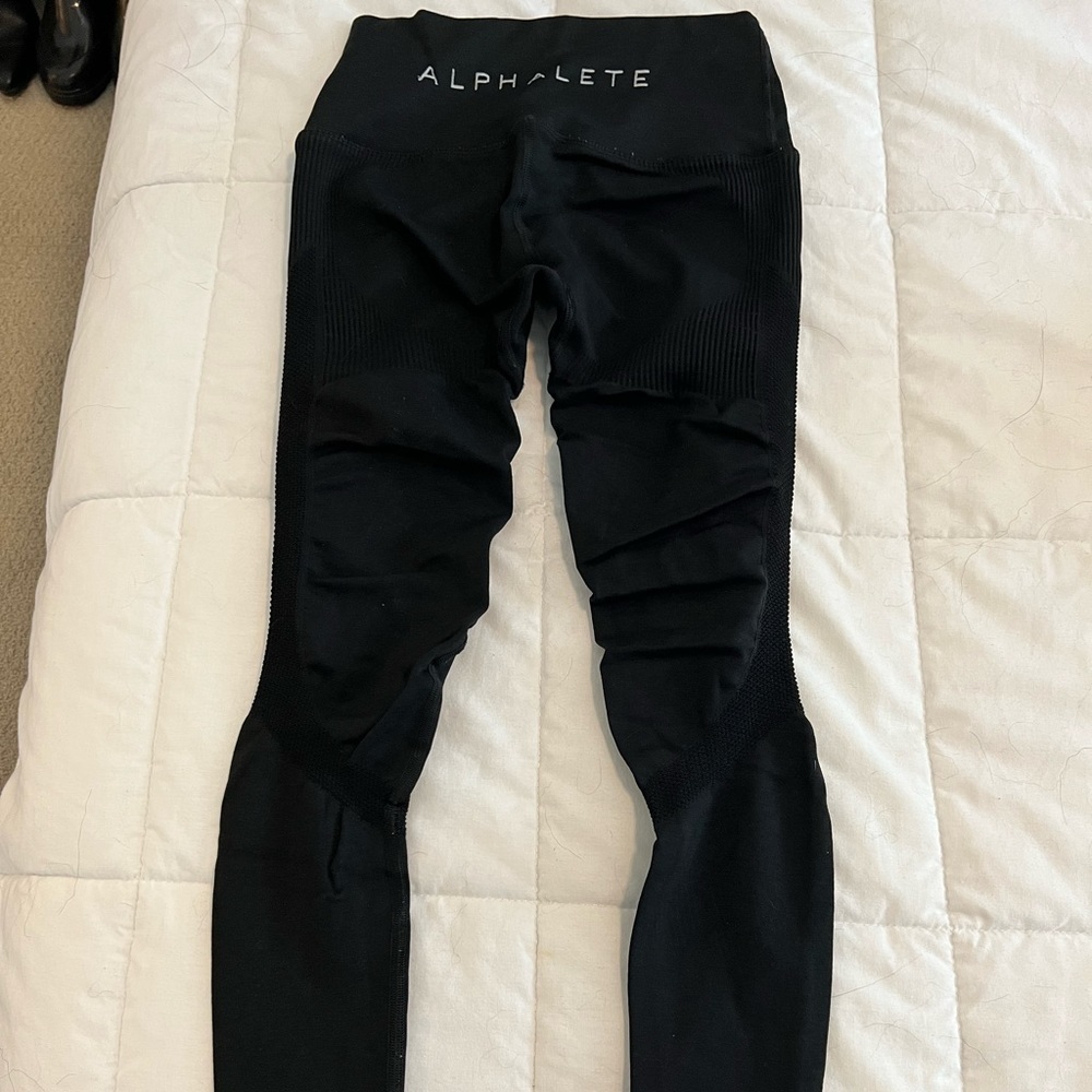 Alphalete black leggings